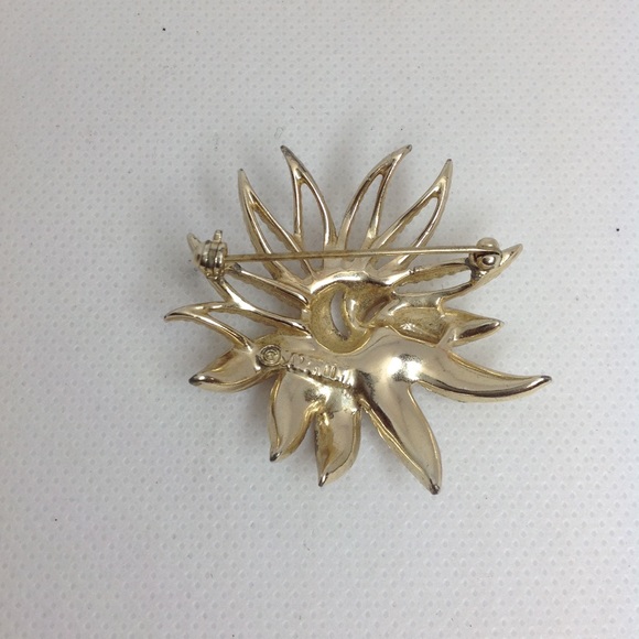 Sarah Coventry Jewelry Vintage Sarah Coventry Demiflower 969 Poshmark